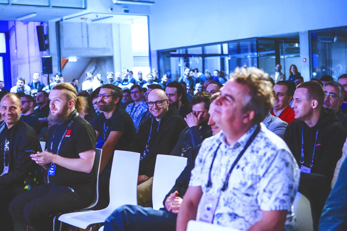 A packed audience of engineering leaders at the ELC conference