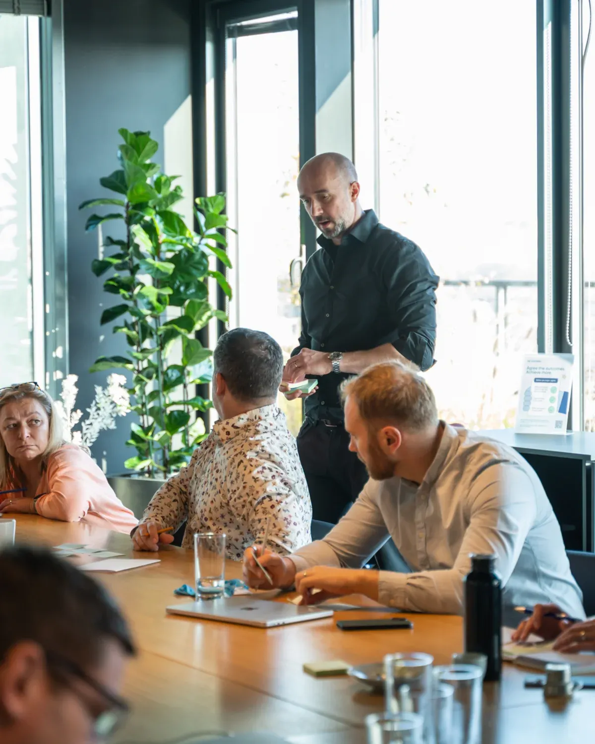 Senior engineering leaders in discussion at an ELC event