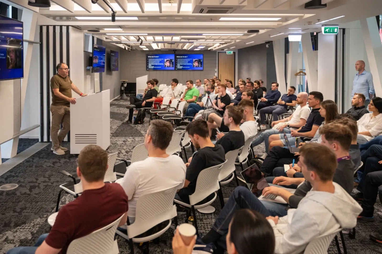 Engineering leaders networking at a packed ELC meetup